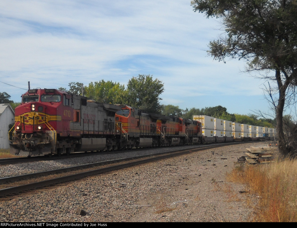 BNSF 9192 DPU